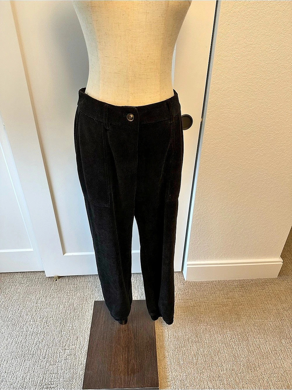 Black Corduroy Jogger Pants Like New
